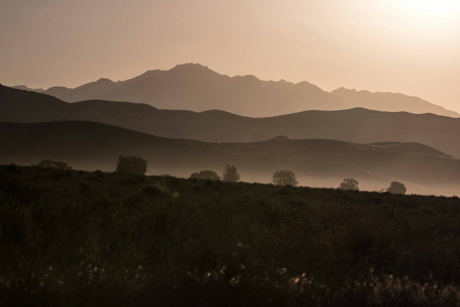 silhouette of mountains